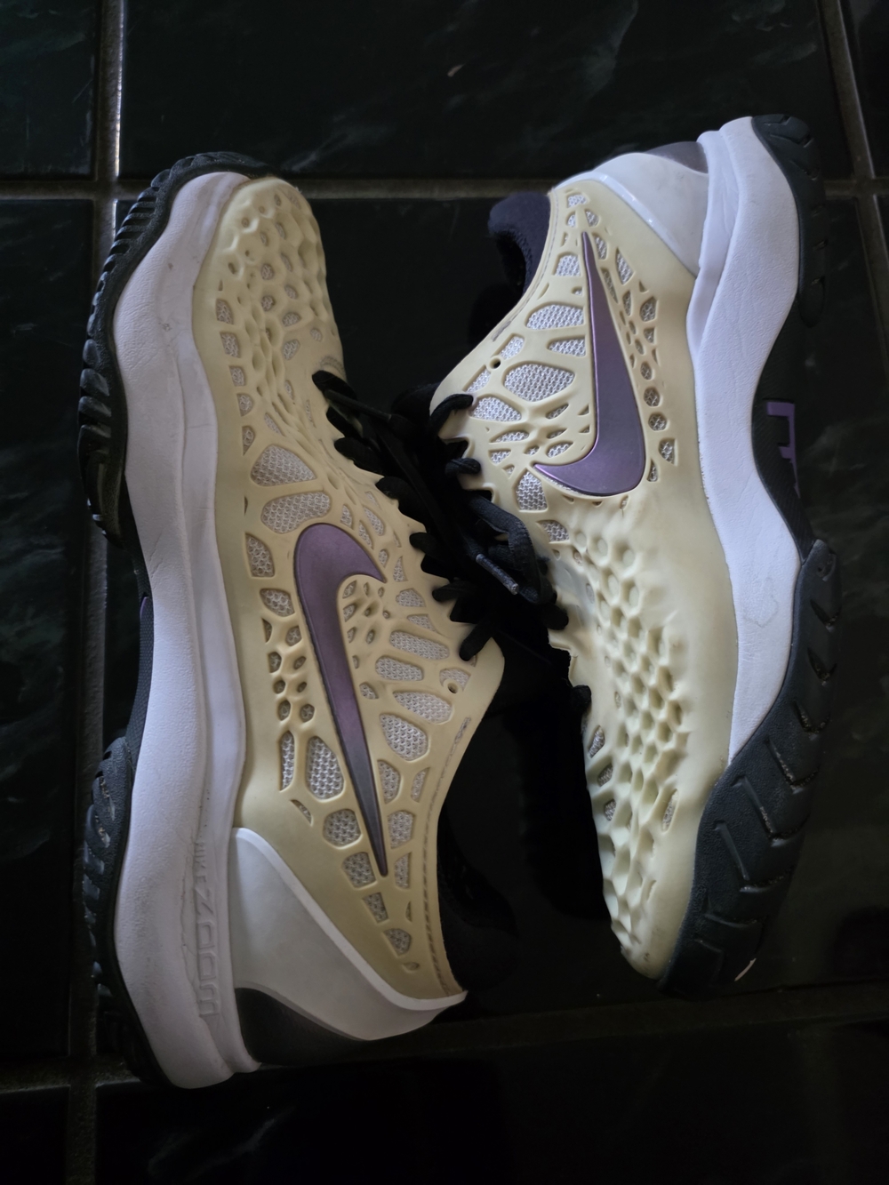 Nike Cream Mesh Trainers with Purple Swoosh and Black Accents
